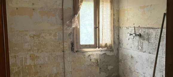 Квартира с 3 комнатами в Финале Эмилия, Италия № 282412 4