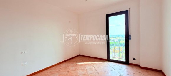 3 rooms Apartment in Brescia, Italy No. 2470 20