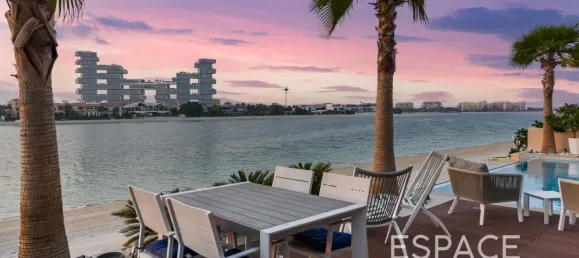 3 Schlafzimmer Villa in Palm Jumeirah, UAE, Nr. 105887 12