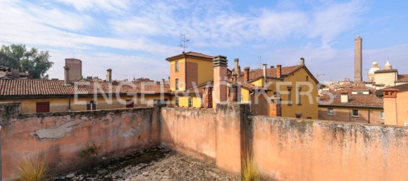 Apartamento de 5 dormitorios en Bologna, Italy No. 125617 19