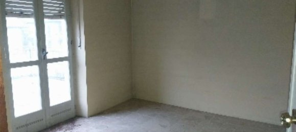 2500m² Warehouse in Sommariva del Bosco, Italy No. 81034 10