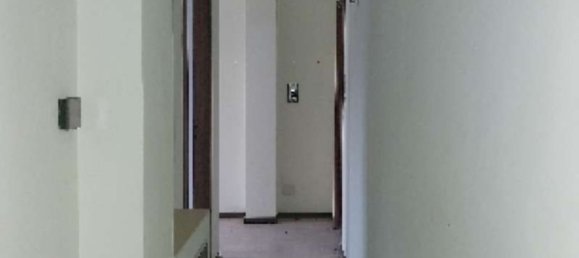 2500m² Warehouse in Sommariva del Bosco, Italy No. 81034 15