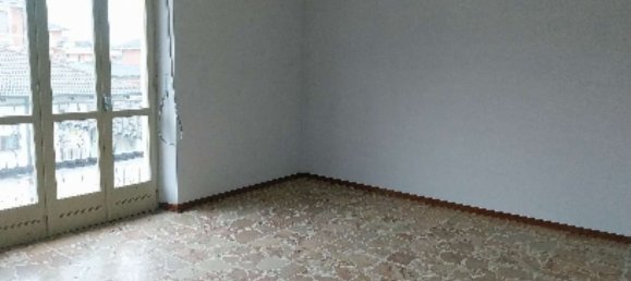 2500m² Warehouse in Sommariva del Bosco, Italy No. 81034 21