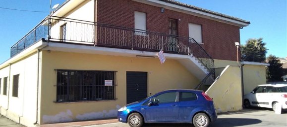 2500m² Warehouse in Sommariva del Bosco, Italy No. 81034 19