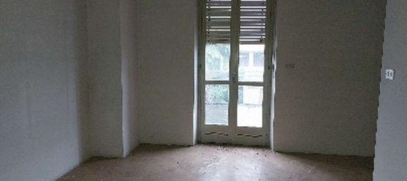 2500m² Warehouse in Sommariva del Bosco, Italy No. 81034 6