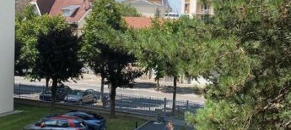 2 bedrooms Apartment in Reims, France No. 305896 3