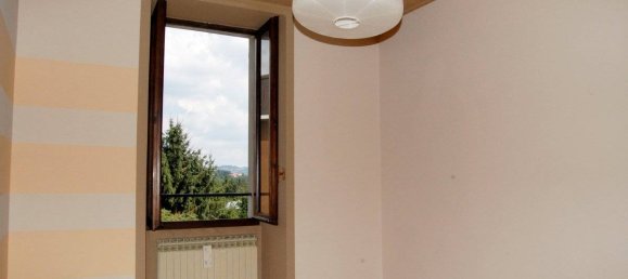 3 Schlafzimmer Wohnung in Lambrugo, Italy, Nr. 183111 6