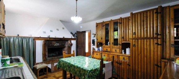 7 rooms Villa in Montalcino, Italy No. 235396 4