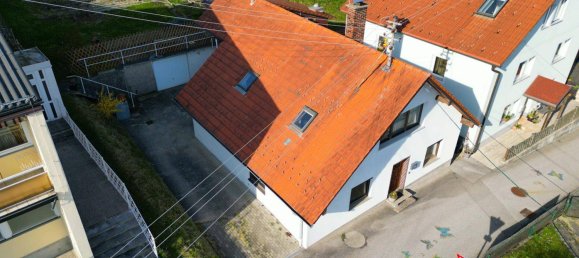 4 rooms House in Wolfsegg am Hausruck, Austria No. 233721 2