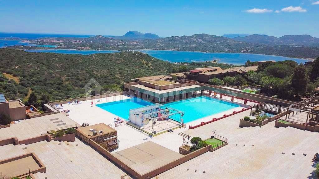 Квартира с 1 спальней в Ольбия, Италия № 322394