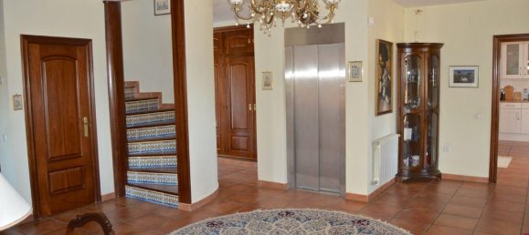 8 bedrooms Villa in L'Albir, Spain No. 12001 6