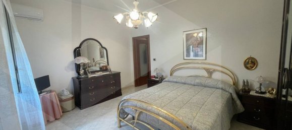 4-Zimmer Wohnung in Bari, Italy, Nr. 18247 46