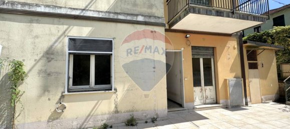 1 bedroom Apartment in Lumarzo, Italy No. 337199 20