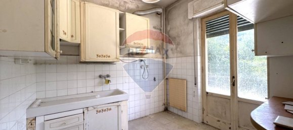 1 bedroom Apartment in Lumarzo, Italy No. 337199 2