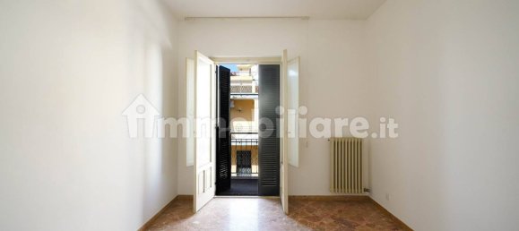 4 bedrooms Apartment in Palo del Colle, Italy No. 371113 16