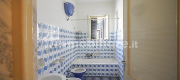 4 bedrooms Apartment in Palo del Colle, Italy No. 371113 19