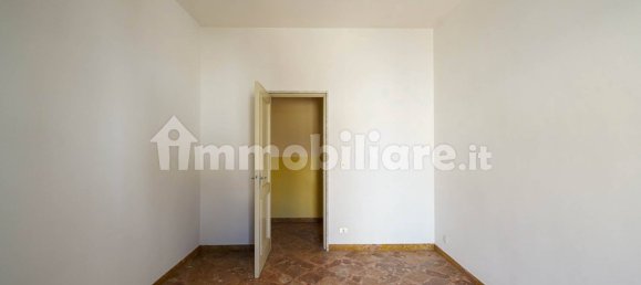 4 bedrooms Apartment in Palo del Colle, Italy No. 371113 17