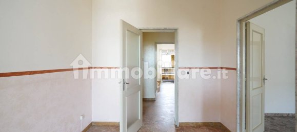 4 bedrooms Apartment in Palo del Colle, Italy No. 371113 10