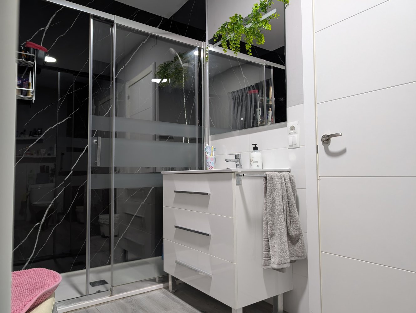 3 Schlafzimmer Doppelhaus in Malaga, Spain, Nr. 211995