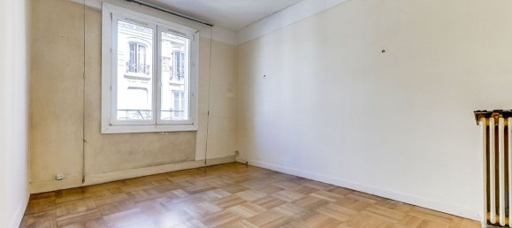 2 bedrooms Apartment in Paris, France No. 167436 11