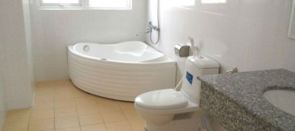 5 bedrooms Villa in Tay Ho, Vietnam No. 4679 10