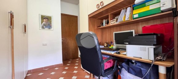 2 bedrooms Apartment in Florence, Italy No. 282189 7