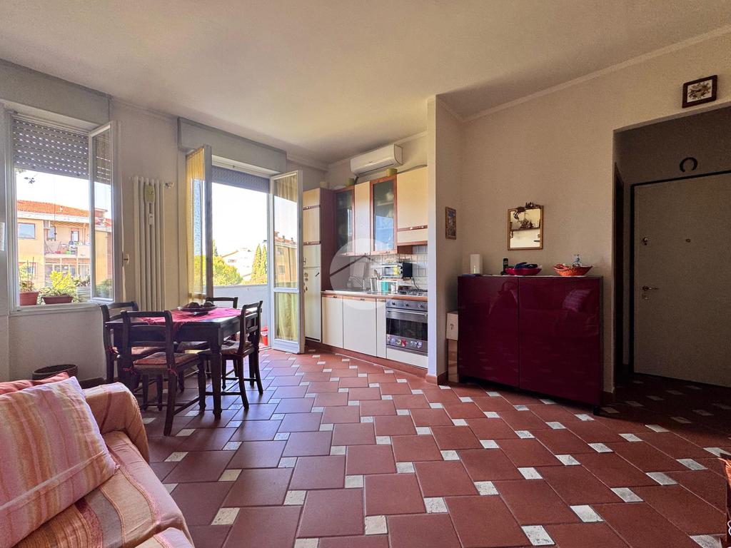 2 bedrooms Apartment in Florence, Italy No. 282189