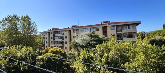 2 bedrooms Apartment in Florence, Italy No. 282189 5