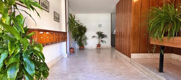 2 bedrooms Apartment in Florence, Italy No. 282189 6