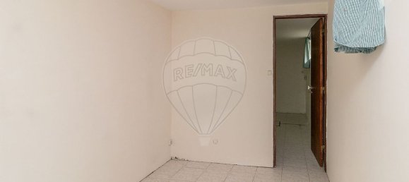 3 bedrooms House in Lisbon, Portugal No. 28831 38