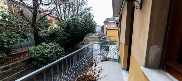 6 rooms Villa in Milan, Italy No. 246855 13