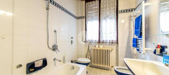 6 rooms Villa in Milan, Italy No. 246855 37