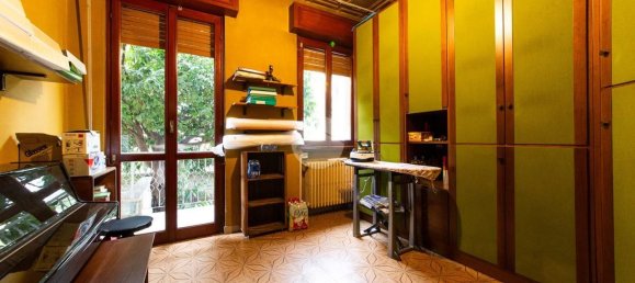 6 rooms Villa in Milan, Italy No. 246855 22