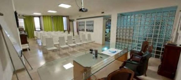 Büro in Modena, Italy 397m², Nr. 363851 13