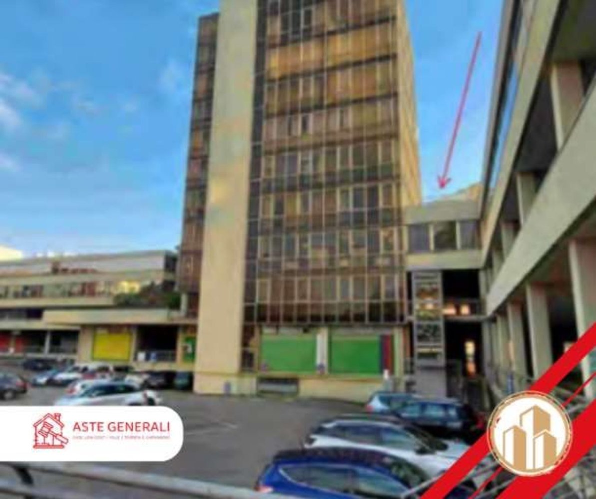 Büro in Modena, Italy 397m², Nr. 363851