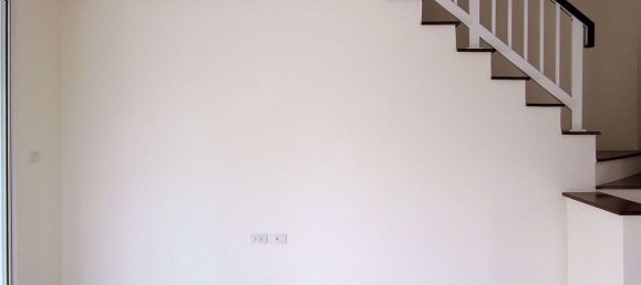 Apartamento com 3 quartos em condomínio em Suan Luang, Thailand N.º 9977 2