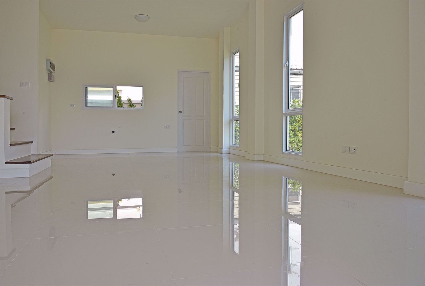 Apartamento com 3 quartos em condomínio em Suan Luang, Thailand N.º 9977