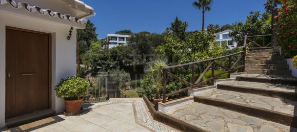 4 Schlafzimmer Villa in Marbella, Spain, Nr. 128052 24