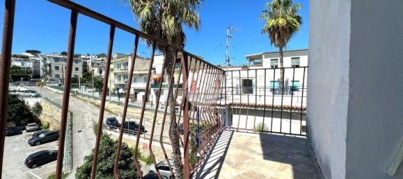 4 bedrooms Apartment in Bacoli, Italy No. 359245 11