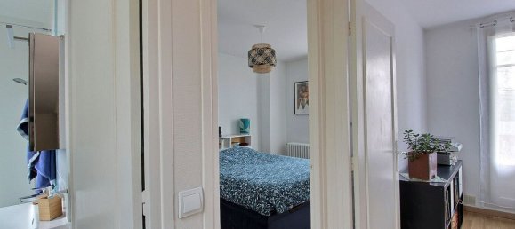 Casa de 2 dormitorios en Montreuil, France No. 173093 4