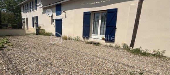 Casa de 3 dormitorios en Deux-Sevres, France No. 304576 5