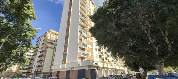 7 bedrooms Apartment in Palermo, Italy No. 341818 2