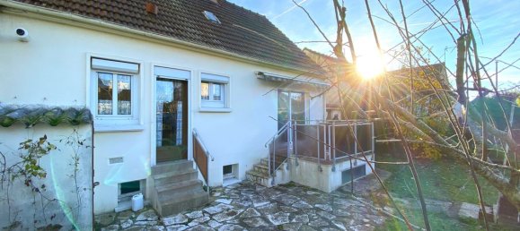 4 bedrooms House in Luisant, France No. 46858 37