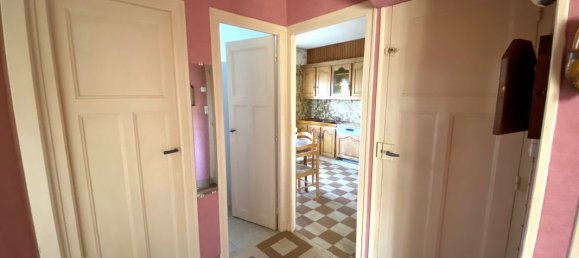 4 bedrooms House in Luisant, France No. 46858 17