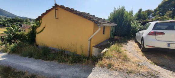 Дом с 3 спальнями в Лукка, Италия № 345719 2