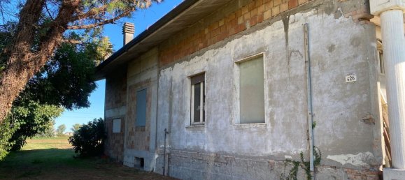 10-Zimmer Haus in Cesena, Italy, Nr. 253138 4