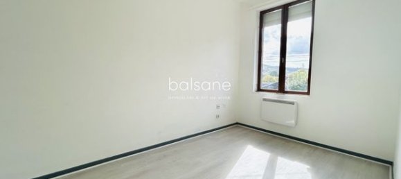 2 bedrooms House in Deville-les-Rouen, France No. 355399 6