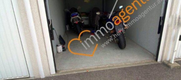 16m² Garage in Wels, Austria No. 86314 2