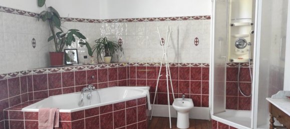 6 bedrooms House in Autun, France No. 343908 13