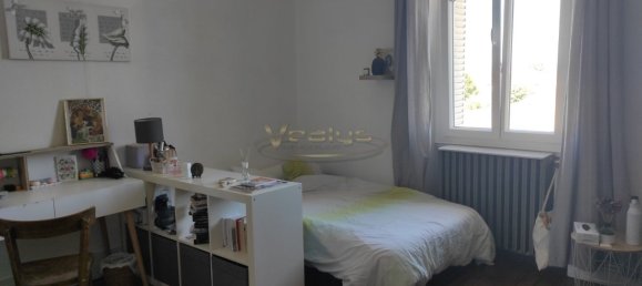 6 bedrooms House in Autun, France No. 343908 16